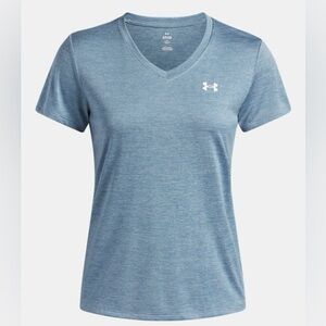 UA Tech™ Twist Women's V-Neck Short Sleeve T Shirt NWT Size M